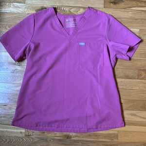 XL Catarina Figs Scrub Top- Breast Cancer Awareness